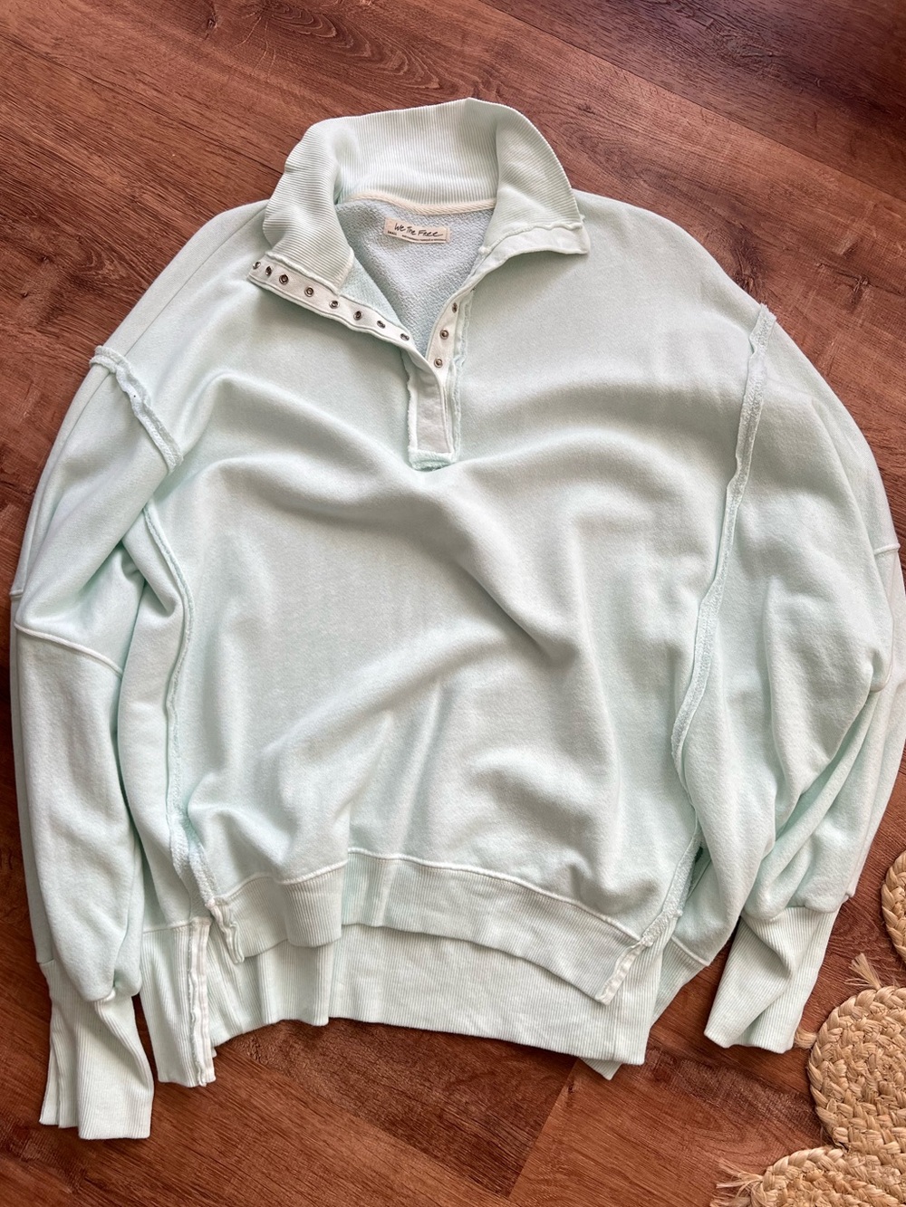 Free People We The Free Camden Henley Size Small RT $98 Mint Green